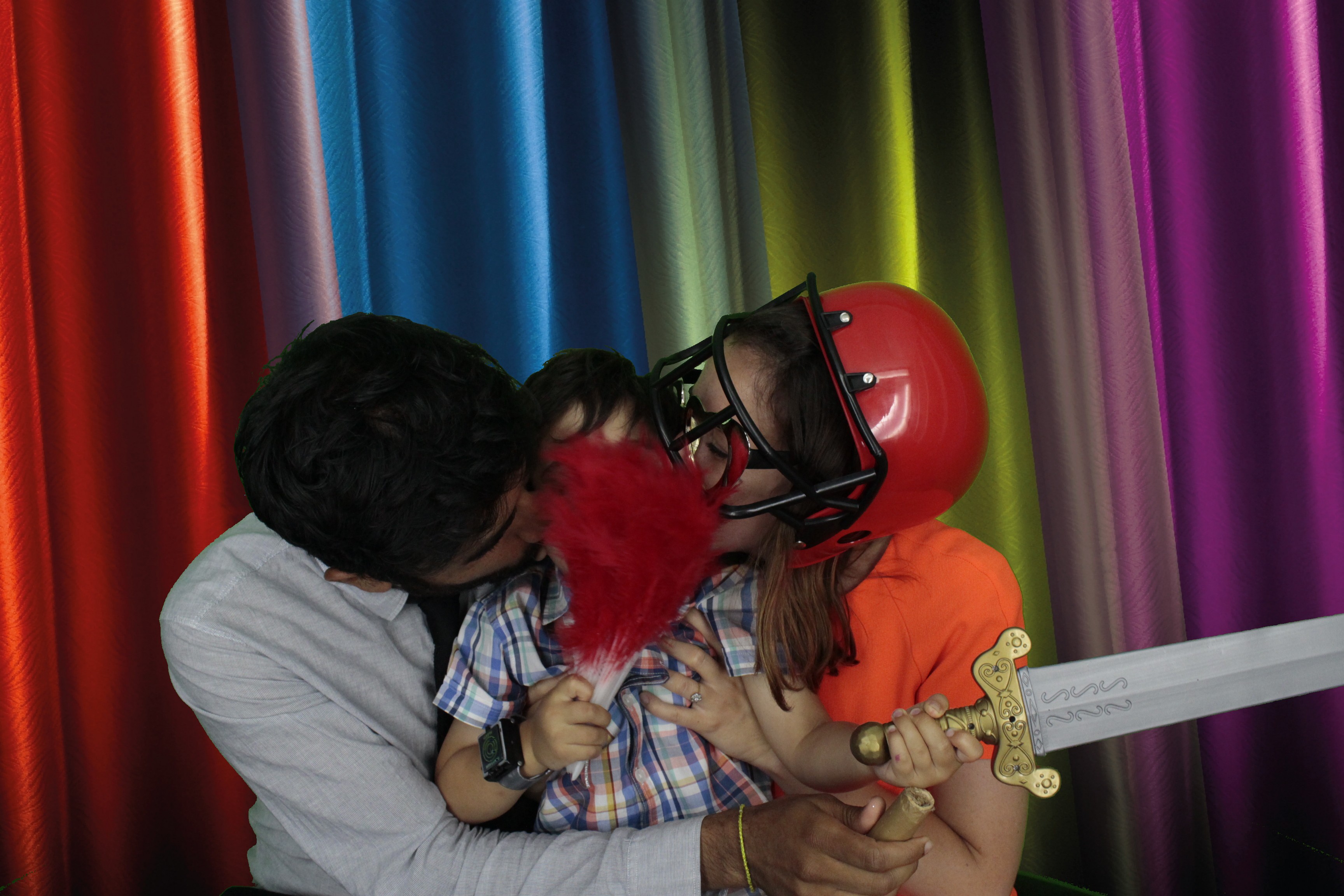 Bhavin & Yasmin’s Wedding | View more photos from the event at gallery.myphotoboothexperience.co.uk/u/MyPhotoBoothExperienceLtd/Bhavin-Yasmin’s-Wedding